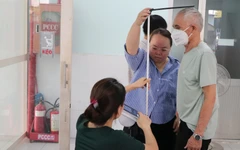 Giám đốc Sở Y tế TP.HCM: Phát huy tinh thần chống COVID-19 để khám sức khỏe cho người dân