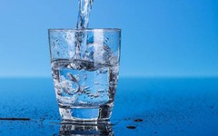 Những cách đơn giản chăm sóc da mụn ở tuổi dậy thì