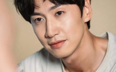 Lee Kwang Soo chính thức rời "Running man" sau 11 năm gắn bó