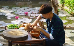 Chàng trai về quê "trồng rau nuôi cá", theo đuổi đam mê làm kênh You Tube ẩm thực