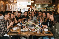 Sếp lương cao, chức lớn thì nên trả tiền cho bữa ăn?