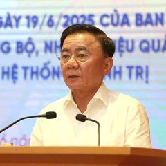 Sáp nhập tỉnh, xã: Ban Bí thư nghiêm cấm liên hoan, chúc mừng nhận chức, lên chức
