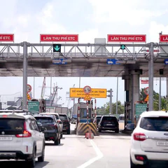 Vu thu phí ví VETC, Viettel Money 6.600 đồng/tháng, Bộ Xây dựng báo cáo như thế nào?