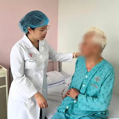 Người đàn ông 84 tuổi mắc ung thư vú: Khuyến cáo của bác sĩ chuyên khoa
