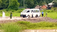 Video: Phát hiện bộ xương người trong khu đất trống ở Bình Dương