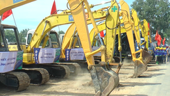 Video: Đồng loạt khởi công 12 dự án thành phần xây dựng cao tốc Bắc - Nam phía Đông giai đoạn 2