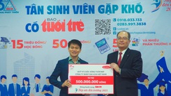 Dai-ichi Life Việt Nam trao 500 triệu đồng cho chương trình Tiếp sức đến trường