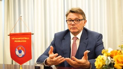 HLV Philippe Troussier: 'Tôi làm HLV trưởng đội tuyển Việt Nam không phải vì tiền'