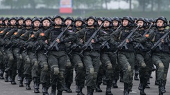 Kiểm tra hợp luyện diễu binh, diễu hành kỷ niệm 70 năm Chiến thắng Điện Biên Phủ