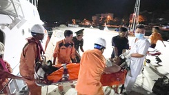 Cứu thủy thủ quốc tịch Trung Quốc bị đứt lìa ngón tay trên biển gần Nha Trang