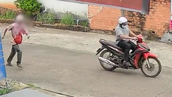 Clip cướp giật vé số của người bán dạo tại Đồng Nai: Đã bắt được nghi phạm