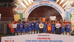 Cầu thủ của đội Công đoàn Đồng Nai 3 giành giải vua pha lưới với 8 bàn thắng