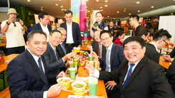 Vietnam Phở Festival 2025 chính thức khai mạc tại Singapore