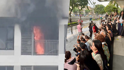 Cháy căn hộ tầng 27 chung cư ở Khánh Hội, nhiều người chạy xuống đất chờ cứu hỏa