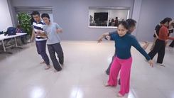 Góc nhìn trưa nay: ‘Lắng nghe điểm chạm’ - khi ngôn ngữ cơ thể trở thành cầu nối