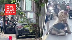 Bản tin 30s Nóng: Thi thể phụ nữ trong cốp xe; Thanh niên phê ma túy đánh cảnh sát giao thông