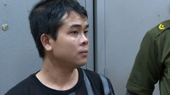 Đưa con đến trường, 'tiện tay' giật dây chuyền vàng của một nữ sinh tiểu học