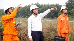 Đảm bảo truyền tải điện an toàn: Những nỗ lực thầm lặng ít ai biết đến