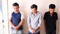 Phát hiện đối tượng bị truy nã khi bắt nhóm sử dụng ma túy ở Đồng Tháp