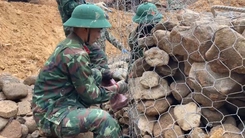 Quảng Trị thần tốc khắc phục sạt lở ở Khe Sanh, người dân trở lại cuộc sống bình thường