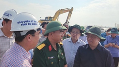 Chủ tịch UBND tỉnh An Giang yêu cầu nỗ lực từng giờ để hoàn thành cao tốc Châu Đốc - Cần Thơ - Sóc Trăng