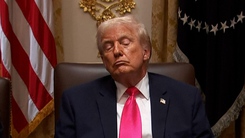 Video ông Trump liên tục nhắm mắt khi họp nội các, Nhà Trắng nói gì?