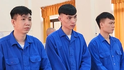 Xét xử 3 thanh niên đâm chết người, từng làm náo loạn chỉ vì mâu thuẫn nhỏ