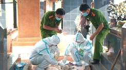 Khai quật bào thai 3 tháng tuổi để khám nghiệm, điều tra nghi án cháu gái 13 tuổi bị hiếp dâm