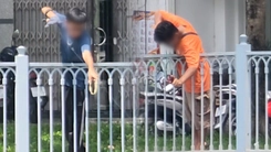 Tái diễn cảnh giương ná bắn cá trên kênh Nhiêu Lộc - Thị Nghè sau mưa đầu mùa