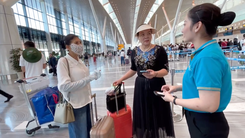 Nhiều hành khách đi nhầm lối, nhầm tầng ở nhà ga T3 Tân Sơn Nhất