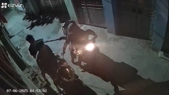 Điều tra vụ 3 người bịt mặt chĩa kiếm đe dọa cướp tài sản 2 thanh niên đi xé máy