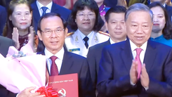 Công bố các Nghị quyết, Quyết định của Trung ương về công tác tổ chức và nhân sự TP.HCM sau hợp nhất