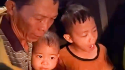 Cứu 4 người bị mắc kẹt trong căn nhà bị sập do bão số 10