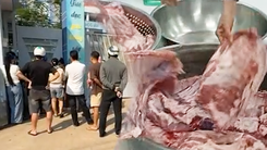 Phường Bến Cát thông tin vụ thịt heo không tươi vào bếp ăn trường tiểu học