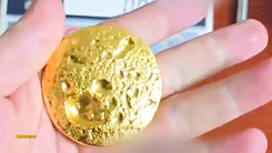 Người đàn ông đăng video luyện được 5 lượng vàng từ thẻ SIM, chuyên gia nói gì?