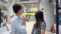 Hành khách đi metro nói khó chọn đúng cửa ra tại ga Bến Thành