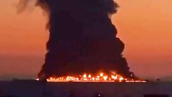 Video tàu chở dầu cỡ lớn bốc cháy ngoài khơi thành phố Sochi, Nga lên tiếng
