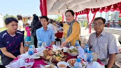 'Hương vị' Tết qua hội thi ẩm thực