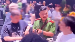 Đột kích quán bar ở phường Cầu Ông Lãnh, phát hiện nhiều người dương tính với ma túy