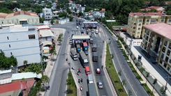 Hơn 400 tài xế bị phạt nguội ở trạm thu phí cầu Phú Cường