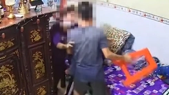 Video thanh niên bạo hành cậu ruột bị tai biến gây bức xúc
