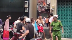 Cháy lớn nhiều nhà dân ở phường Minh Phụng, TP.HCM