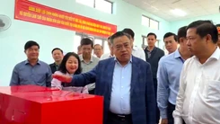 Ông Trần Sỹ Thanh kiểm tra công tác chuẩn bị bầu cử tại Đắk Lắk