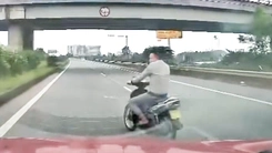 Xác định danh tính tài xế lái xe máy lạng lách trên cao tốc Hà Nội - Bắc Giang