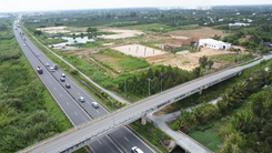 Cho phép đấu nối tạm vào tuyến cao tốc để thi công dự án trạm dừng nghỉ Trung Lương - Mỹ Thuận