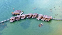 Tháo dỡ 9 bungalow xây trái phép ven biển Phú Quốc