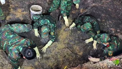 Mở rộng tìm kiếm, phát hiện thêm nhiều hài cốt liệt sĩ tại công viên Lê Thị Riêng