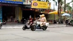Công an tỉnh Gia Lai triệu tập 2 cảnh sát giao thông bị tố đánh người