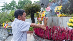 Cha, con và hành trình gần 40 năm tìm người thân bốn liệt sĩ