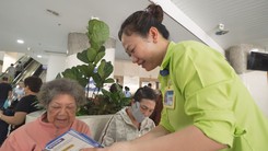 Ra quân hưởng ứng Ngày Bảo hiểm y tế Việt Nam